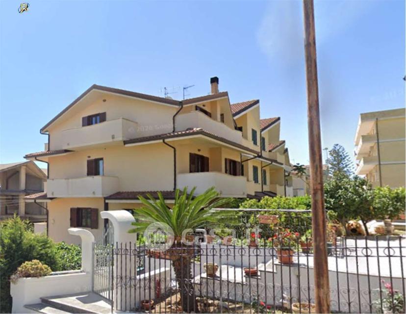 Appartamento in Viale delle Libertà 37 — foto 4 di 28