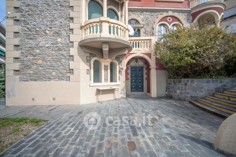 Villa in Via Amerigo Vespucci — foto 20 di 43