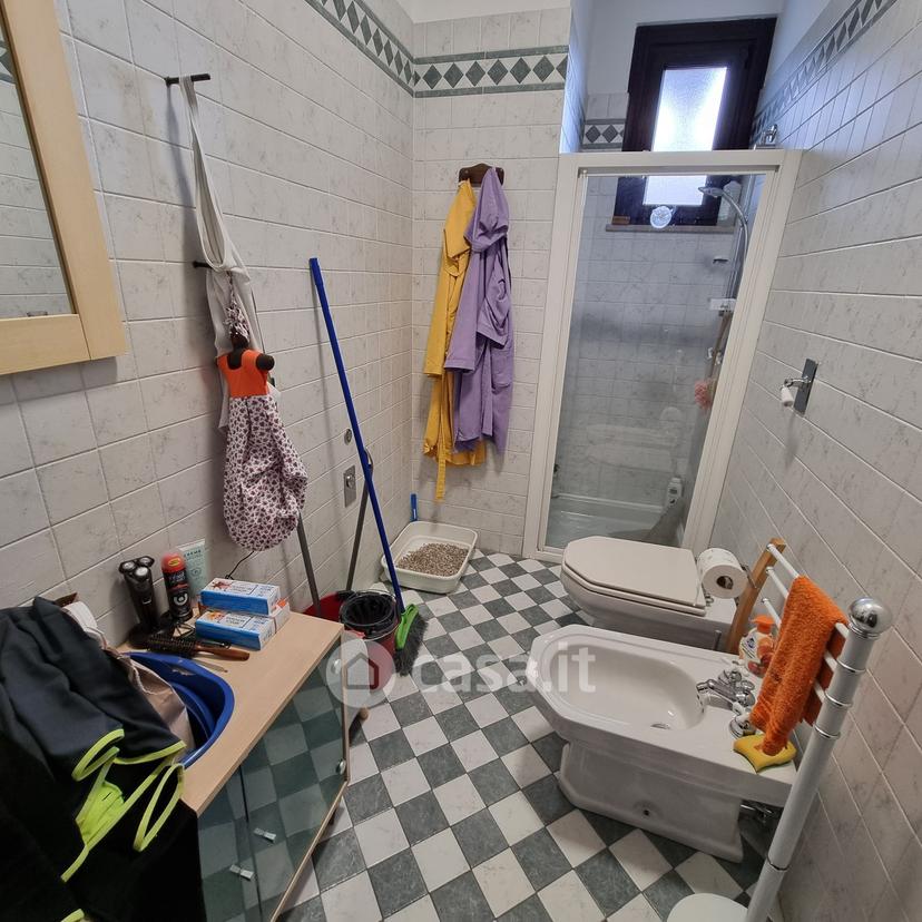 Villa in Via Ugo Foscolo 28 — foto 39 di 43