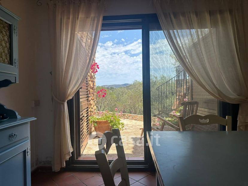 Villa in Via Capo Carbonara — foto 13 di 59