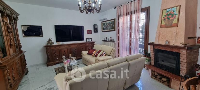 Villa in Corso Giuseppe Mazzini — foto 4 di 11