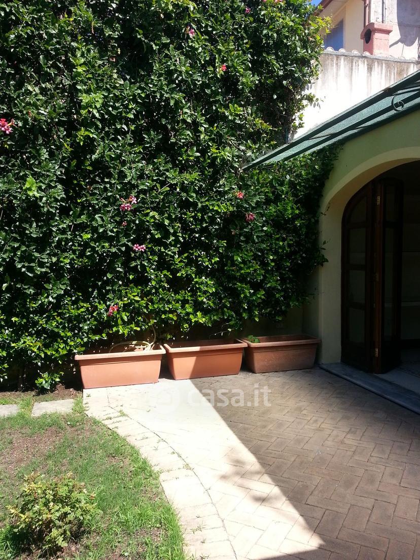 Stanza in Via del Risorgimento 108 — foto 21 di 57