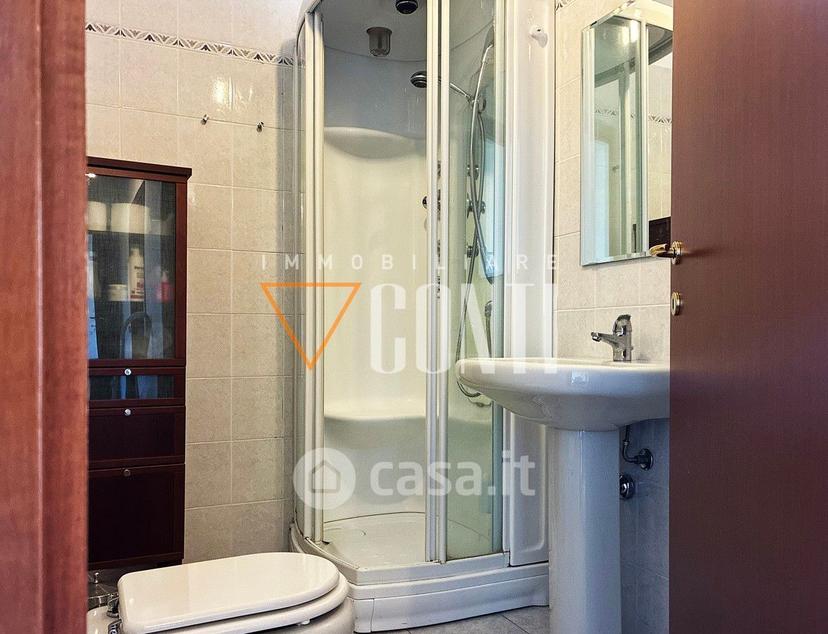 Quadrilocale in Via Sacro Monte 63 — foto 27 di 34