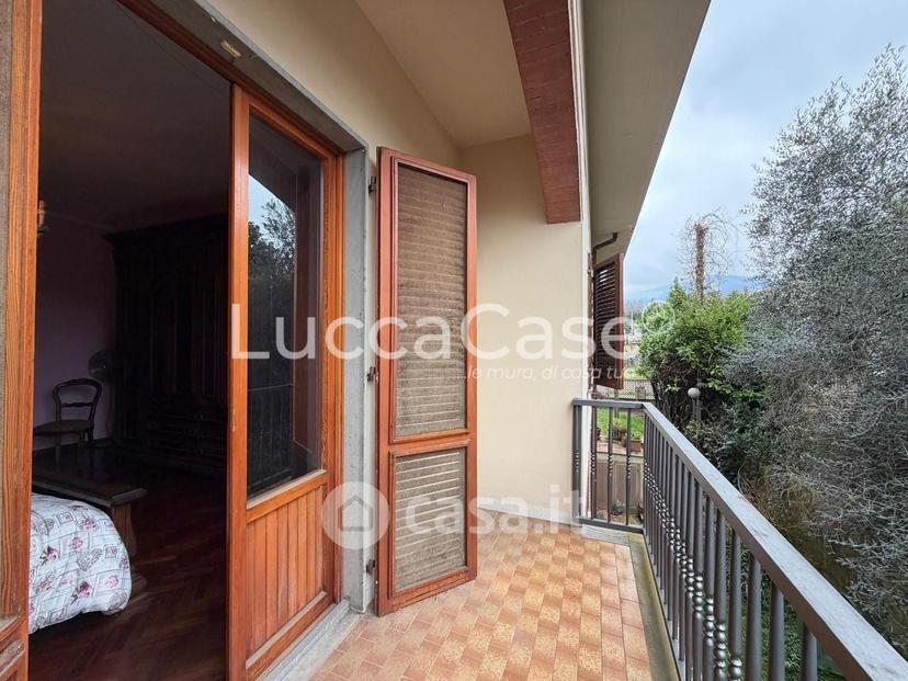 Villa in Via dei Ceccotti 95 — foto 22 di 61
