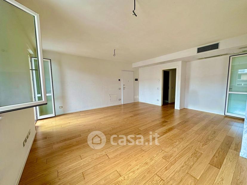 Trilocale in Via Brigate Partigiane 5 — foto 17 di 21