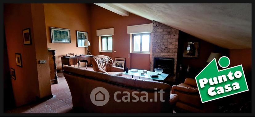 Villa in Via Europa 128 — foto 12 di 26