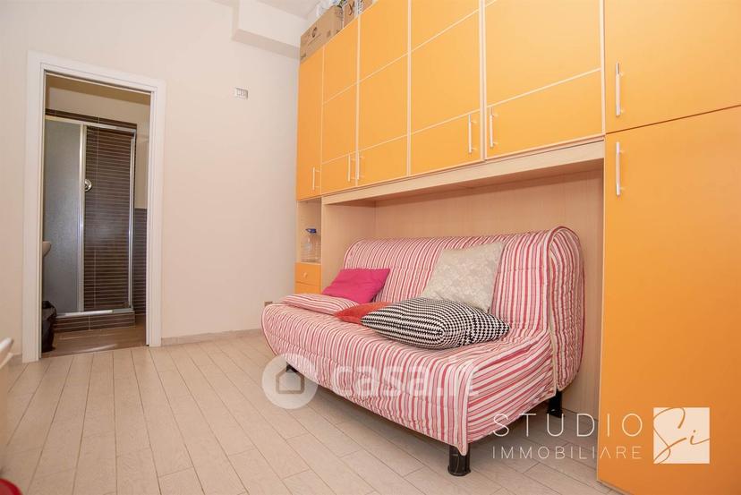 Appartamento in Via Bertoneri Oreste — foto 6 di 29