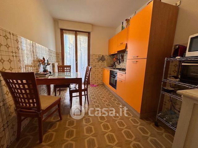 Trilocale in Via Amerigo Vespucci — foto 2 di 21