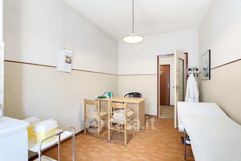 Appartamento in Papa Giovanni Ventitreesimo 12 — foto 2 di 32