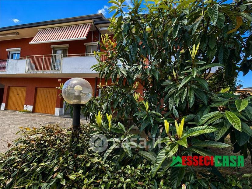 Villa in Via Tenente Giovanni Adami — foto 13 di 46