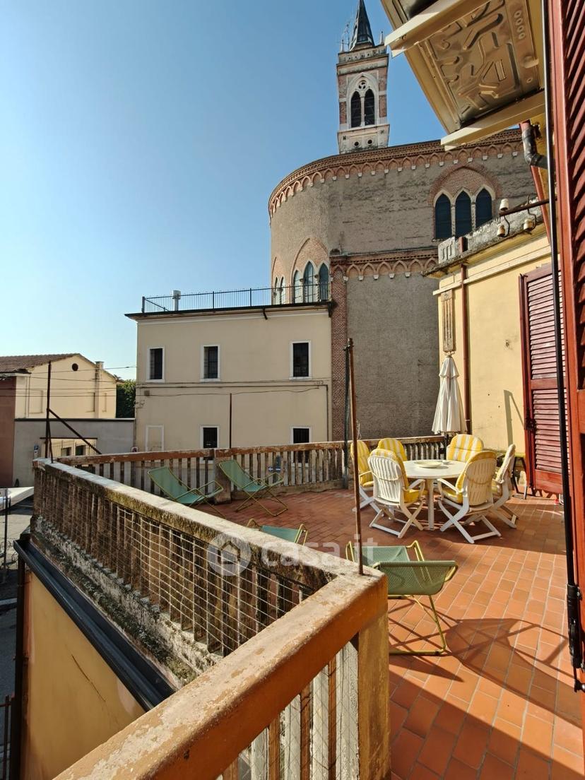 Stanza in Via Luciano Manara 31