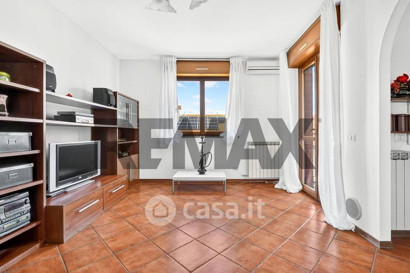 Trilocale in Via Savona 9 — foto 17 di 23