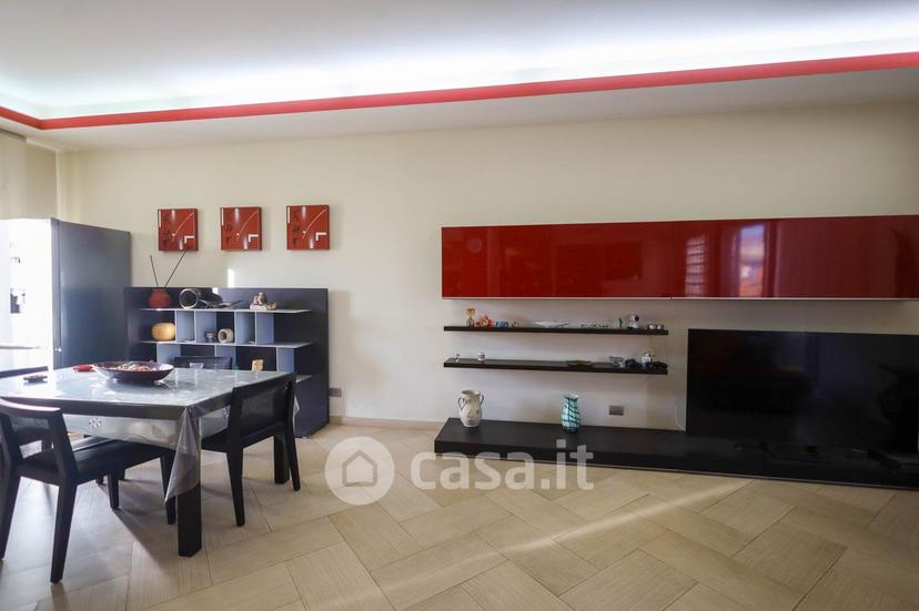 Appartamento in Via Roma — foto 14 di 32