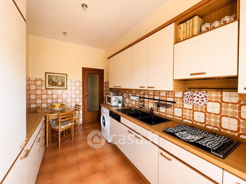 Trilocale in Via San Zeffirino Papa