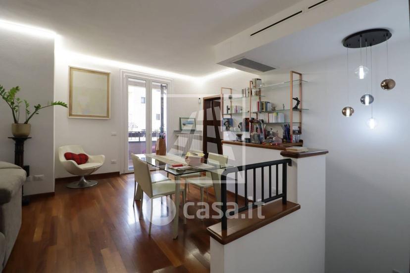 Villa in Via Gianni Rodari 16 — foto 14 di 89