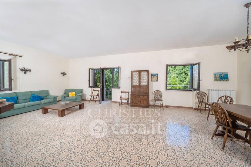 Villa in Corso Italia — foto 16 di 18