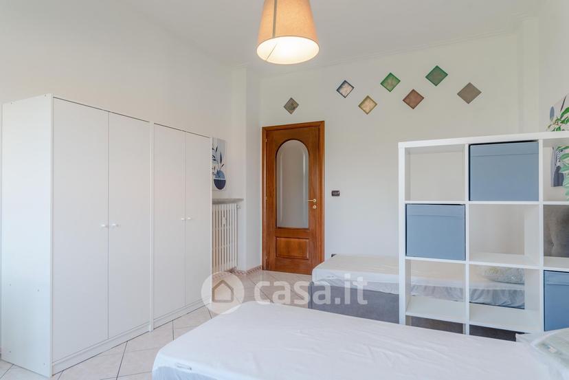 Stanza in Corso Peschiera 335 — foto 30 di 49