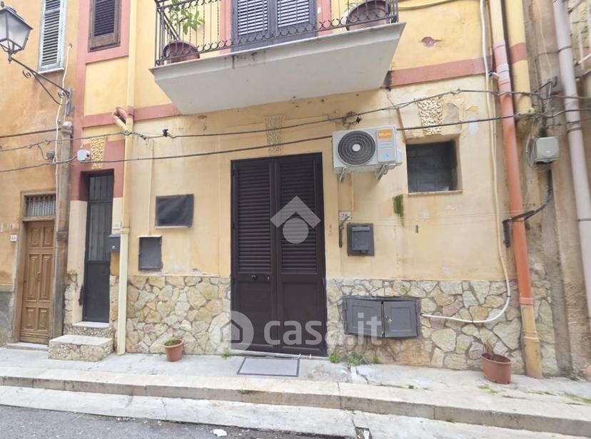 Bilocale in Via Cappellini 28 — foto 11 di 13