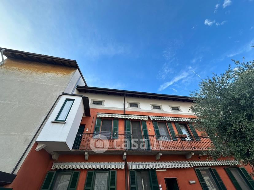 Trilocale in Via XXV Luglio 6 — foto 7 di 29