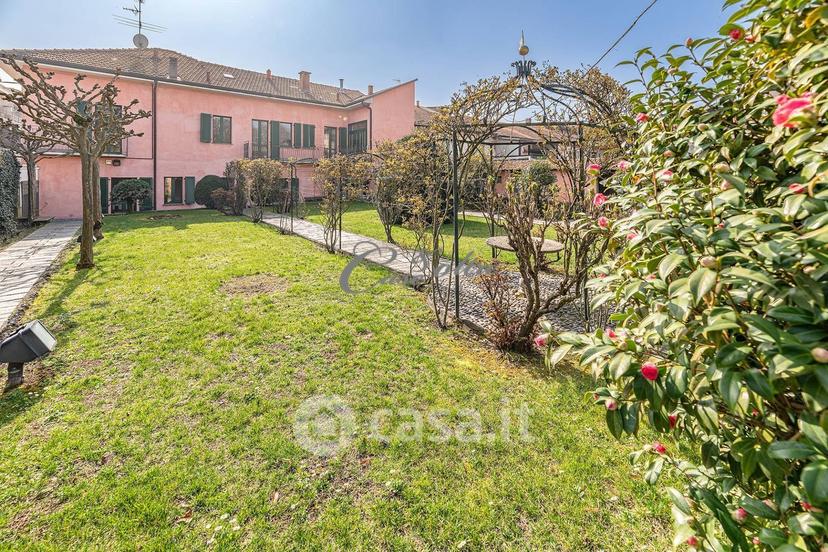 Appartamento in Via Como 13 — foto 7 di 48