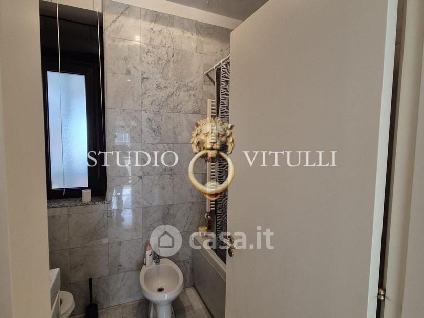 Appartamento in Via Salvatore Matarrese 10 — foto 5 di 27