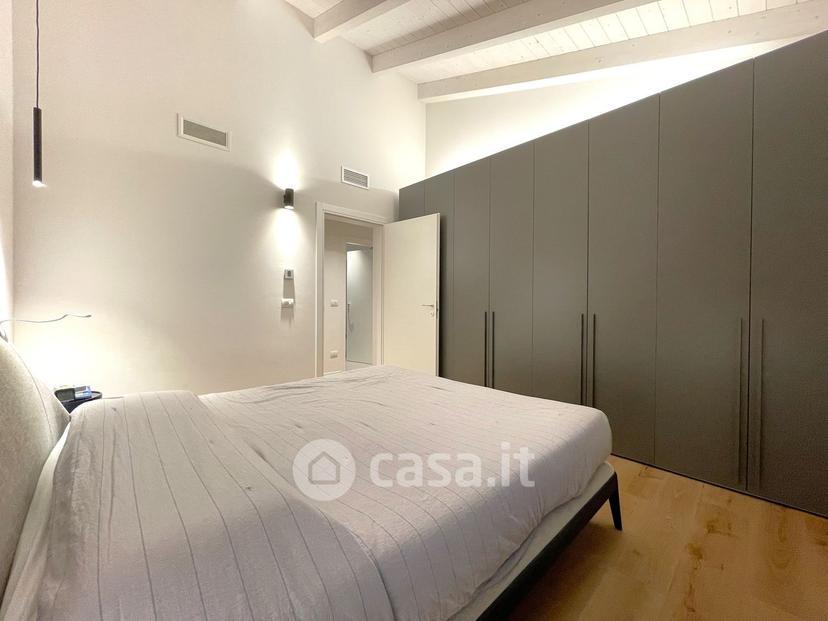 Villa in Via G. Matteotti 82 — foto 9 di 56