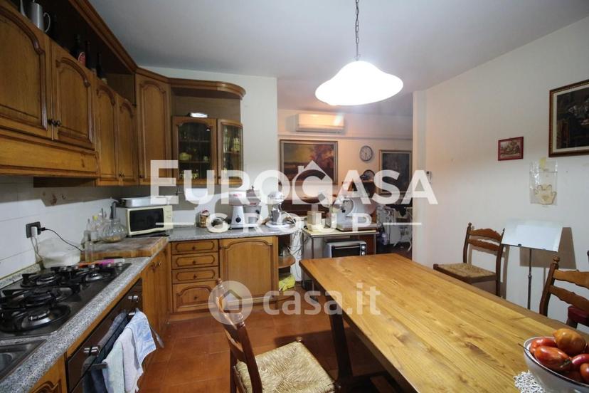 Trilocale in Via Pesciatina 761 — foto 7 di 16