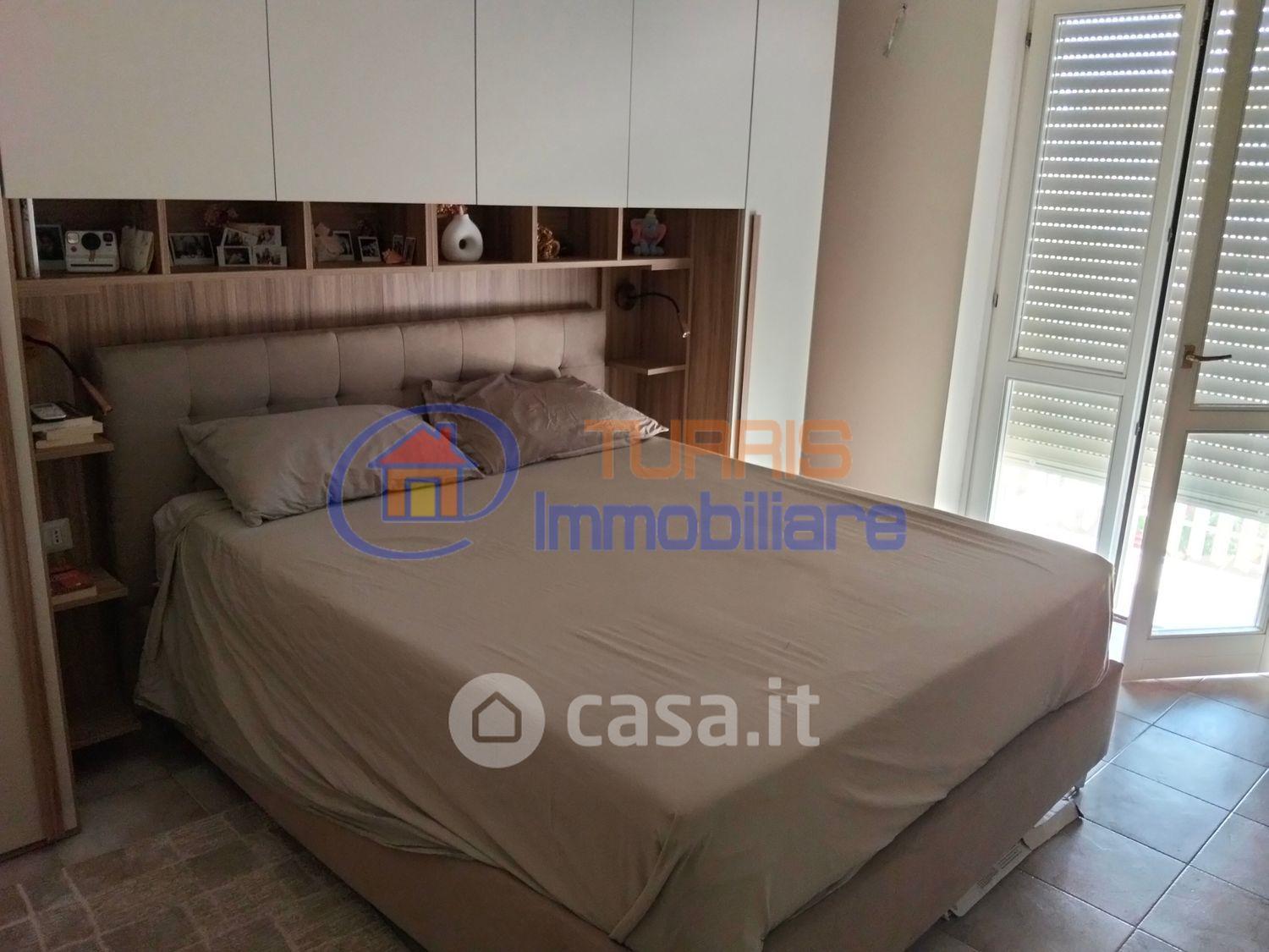 Trilocale in Viale delle Vigne 32
