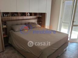 Trilocale in Viale delle Vigne 32