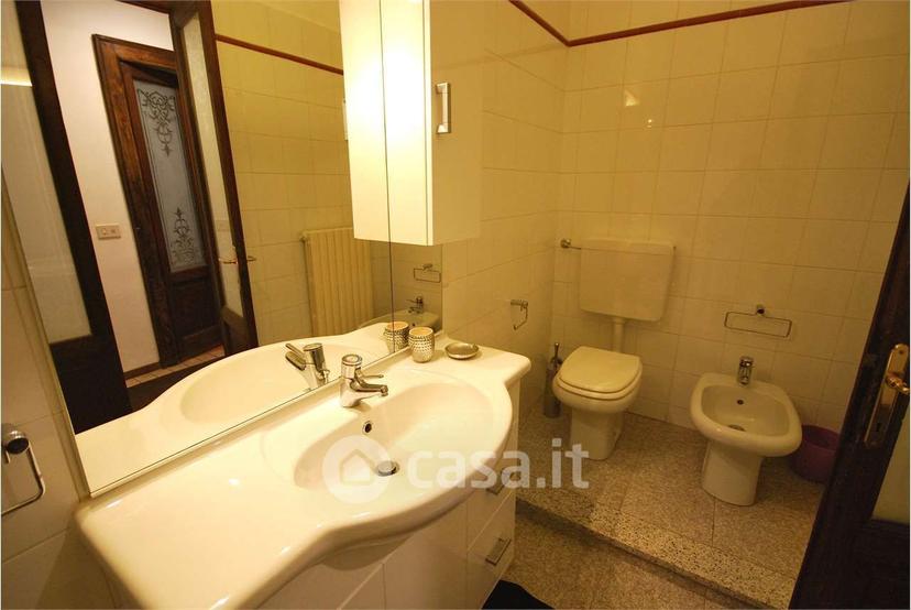 Trilocale in Via Fratelli Rosselli — foto 5 di 71