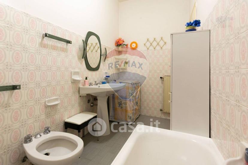 Trilocale in Via Livenza 6 — foto 25 di 28