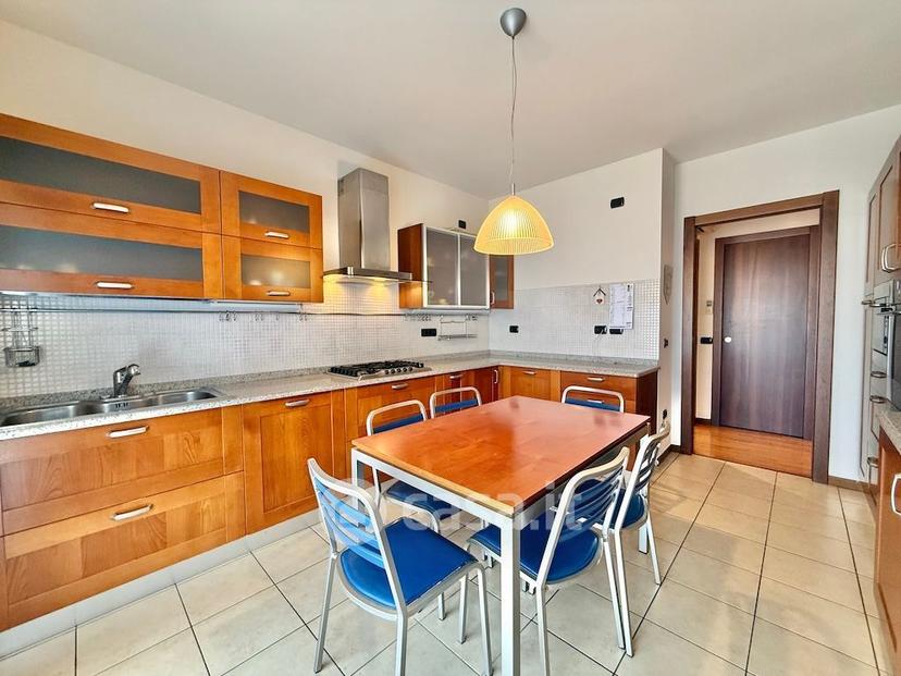 Quadrilocale in Via Barbarani — foto 45 di 45