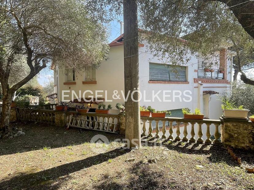 Villa in Via Antonio Sebastiani — foto 7 di 25