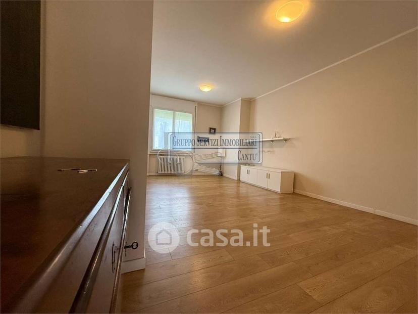 Trilocale in Via Meucci — foto 22 di 34