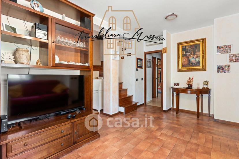 Appartamento in Via Valle 20 — foto 26 di 50