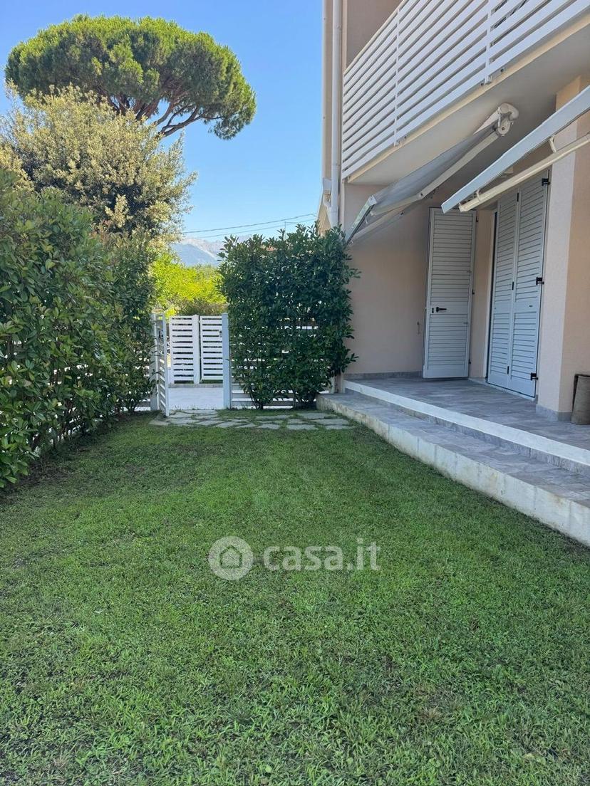 Appartamento in Via Giulio Cesare — foto 32 di 48