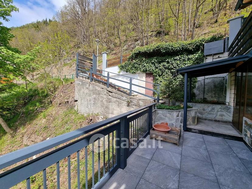 Trilocale in Via Panoramica 26 — foto 3 di 39