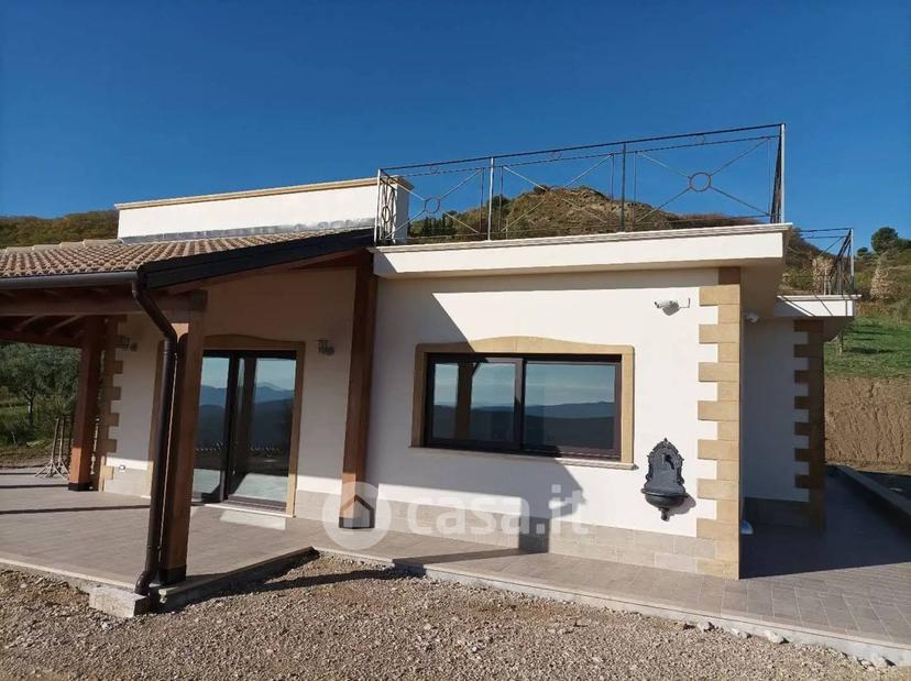 Villa in Via Don Luigi Sturzo — foto 16 di 24