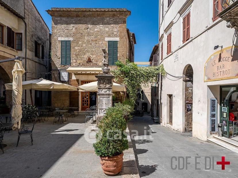 Trilocale in Via Generale Orsini — foto 18 di 26