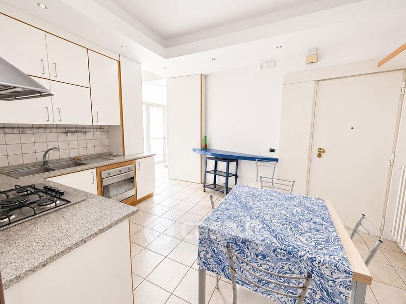 Appartamento in Via Cavour 47 — foto 15 di 20