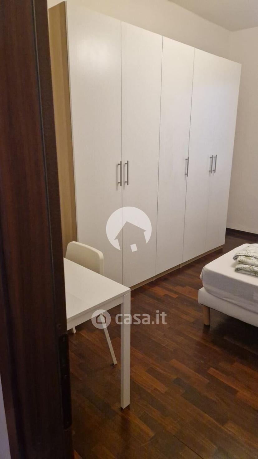 Stanza in Viale Umberto I — foto 4 di 11
