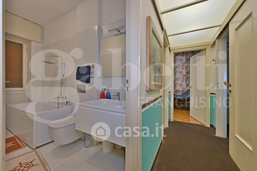 Appartamento in Viale Giosuè Carducci 11 — foto 36 di 40