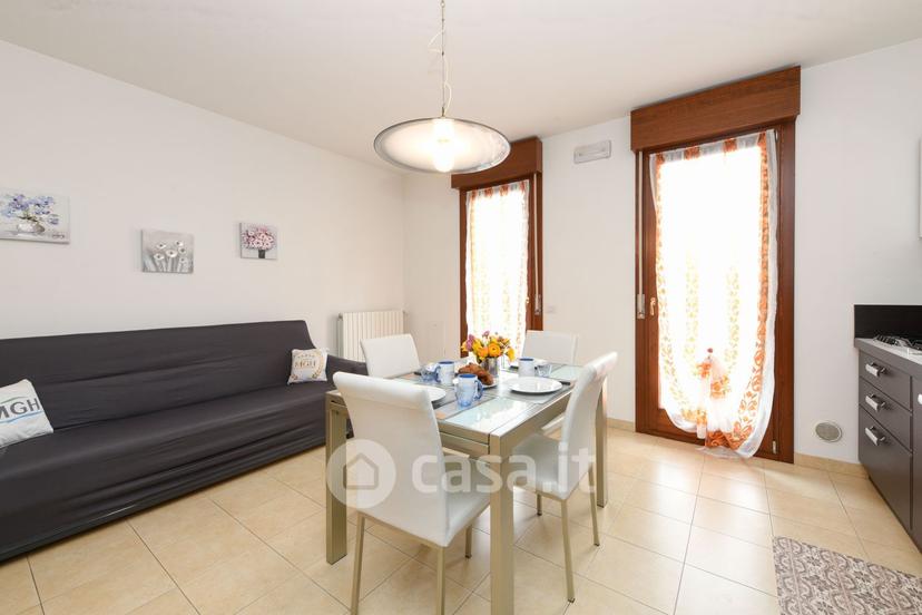 Bilocale in Via Mantegna 23 — foto 6 di 40