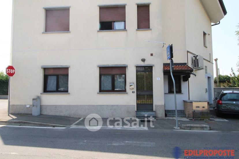 Bilocale in Via dei Caduti — foto 9 di 15