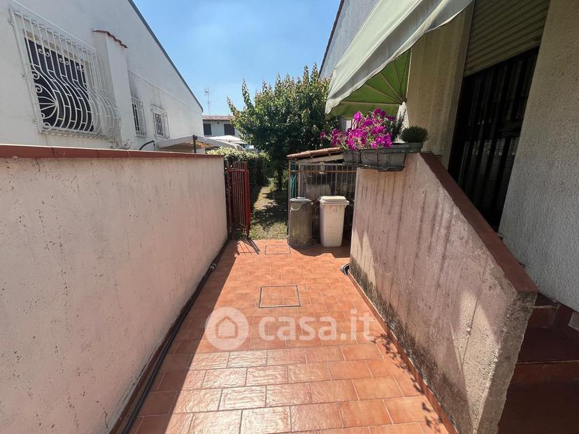 Villa in Via Val d'Ossola — foto 32 di 49