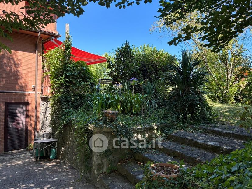 Villa in Strada Provinciale Valle di Vico — foto 4 di 26
