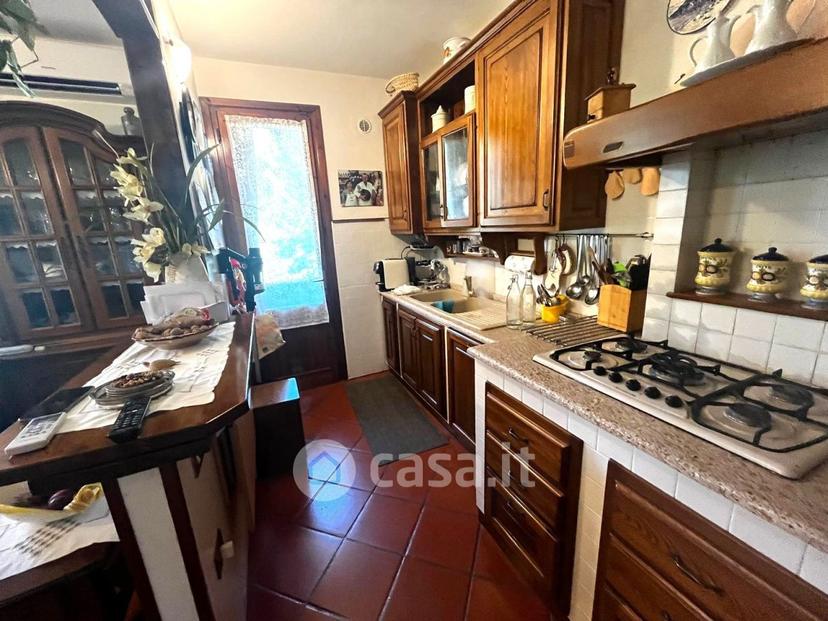 Villa in Via Tommaso Moro — foto 9 di 47