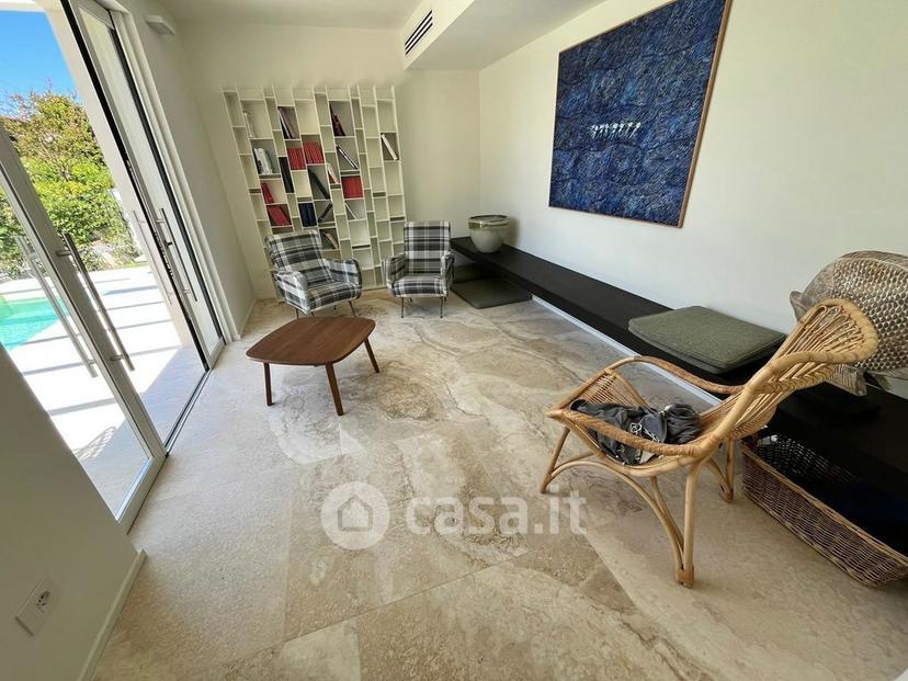Villa in Via XX Settembre — foto 27 di 27