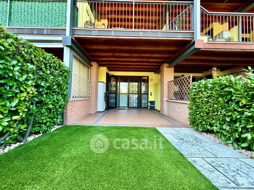 Bilocale in Via Commissario G. Palatucci 10 — foto 14 di 28