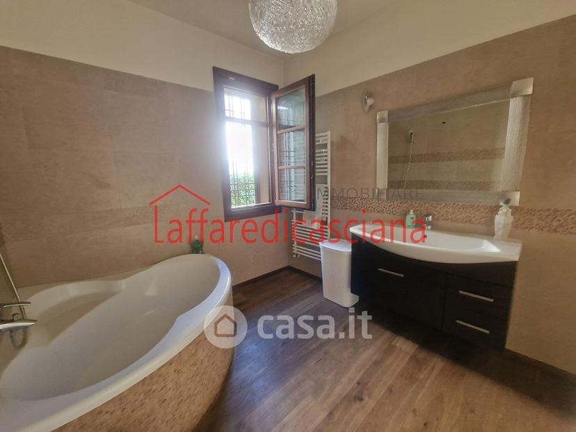 Villa in Via Rospicciano — foto 15 di 39